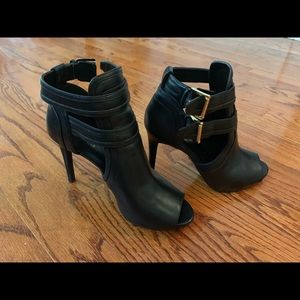 Michael kors peep toe heels